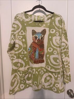 Epic Kawaii Artisan Hand Painted Cat Print Tunic in Olive & White with Pockets